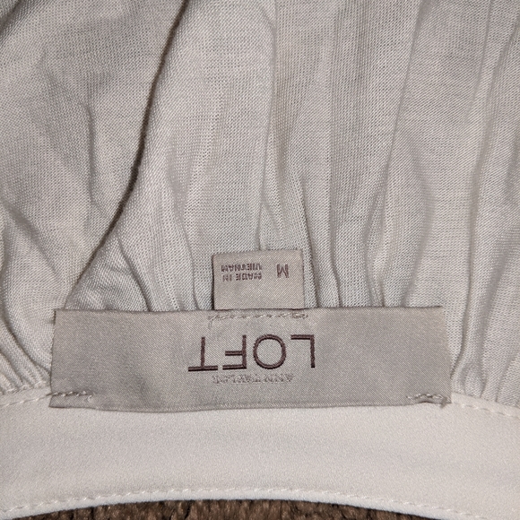 Blouse - Picture 2 of 3